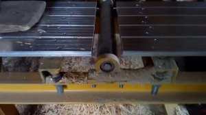 Фуганок своими руками с валом от Hitachi p13f. В работе.