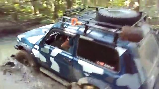 Comforser CF3000 в колее смотреть онлайн