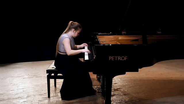 Белоусова Полина С. Рахманинов Этюд картина до диез минор, ор 33 смотреть онлайн