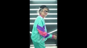 ?NLO - танцы ?? Ты такая классная, крутишься в пространстве?