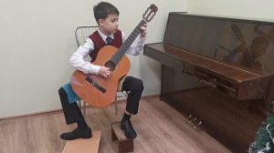 Р.Н.П. "Во сыром бору тропина" исп. Пожарский Тимур (класс Чуркина А.И.)