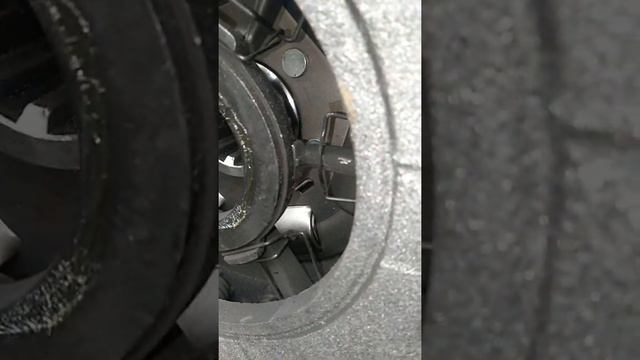 Правильная установка диска сцепления на а/кран QY25K5-I смотреть онлайн