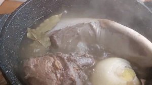 Язык говяжий на нарезку ( отварной )