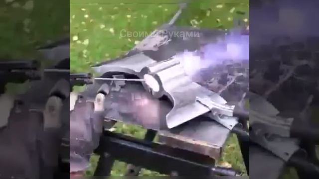 Лихой топор из рельса!!! Своими руками!!!НЕ ПРОХОДИ МИМО!!! смотреть онлайн