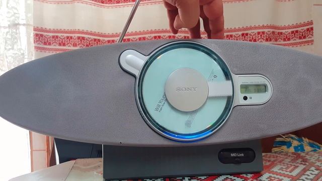 Boombox CD Radio digital Sony ZS - D10 смотреть онлайн