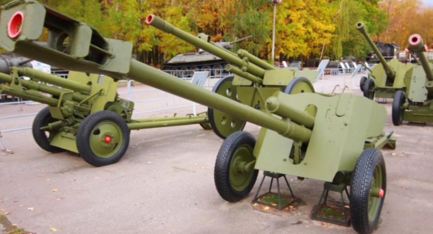 Советская 76-мм полковая пушка М-27. Опытный образец 1943 г