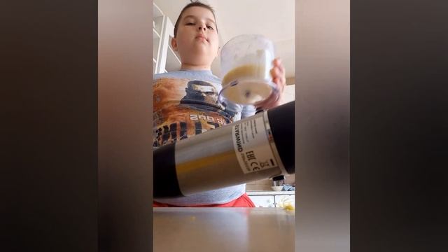 готовим фруктовый лёд из лимонов. смотреть онлайн