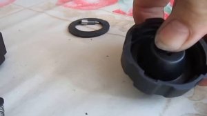 Впускной клапан расширительного бачка