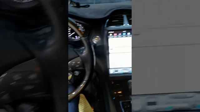 Lexus ES Android Tesla لكزس اي اس تيسلا