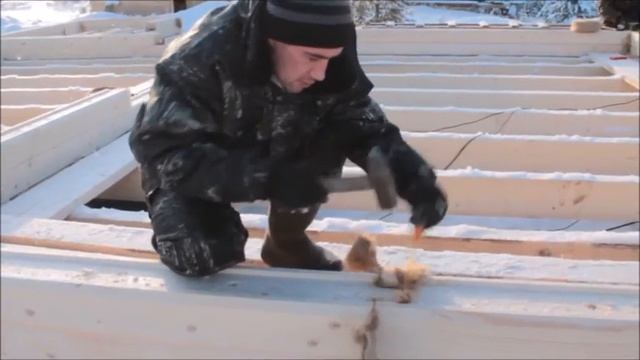 КАК СТРОЯТ ДОМ ИЗ БРУСА ЗИМОЙ | ПОЛАЗНА смотреть онлайн