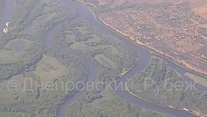 Бомбы, бомбы, бомбы, очень много бомб.