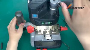 Xhorse DOLPHIN XP 007 Tutorials How to Calibrate Clamp and Cut Key