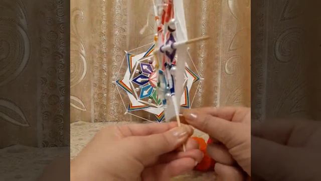 Мандала Цветик семицветик Цветное плетение на белом поясе смотреть онлайн