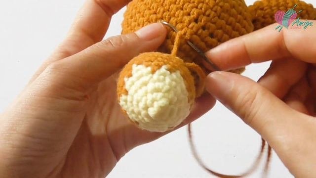 #454 | Amigurumi Eevee (3/3) | Crochet Pokémon Amigurumi | Free Pattern | Amiguworld