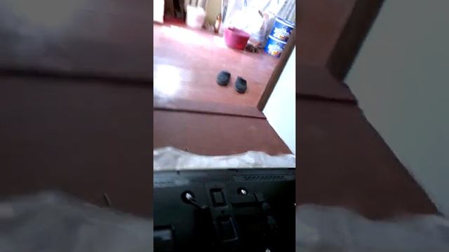 Установка телевизора на стену . часть 1 смотреть онлайн