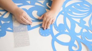 Декорируем ажурный ламбрекен стразами/Decorate delicate pelmet.DIY