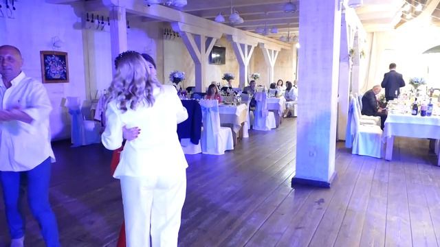 МИЛА МОЯ ДЕ Ж ТИ БУЛА ВЧОРА - ВЕСІЛЬНА ПОЛЬКА. ВЕСІЛЛЯ В ІВАНО - ФРАНКІВСЬКУ 2021. @narodni_pisni смотреть онлайн