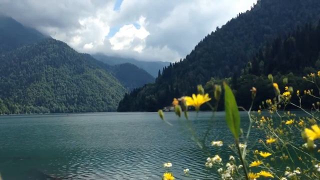 Абхазия озеро Рица / Abkhazia Lake Ritsa смотреть онлайн