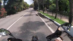 Поездка на тюнингованом суроне (SUR-RON X) по сочи.