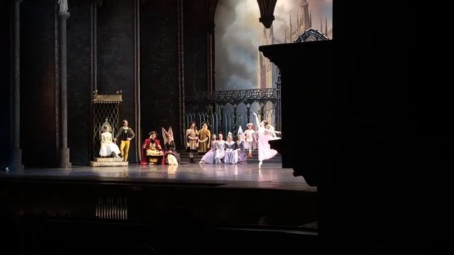 Эсмеральда. МАМТ смотреть онлайн