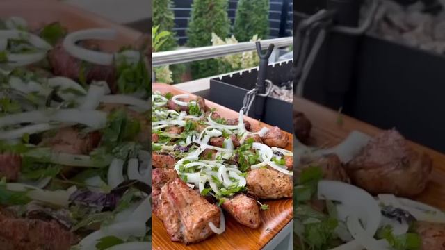 Соль, перец, лук, базилик, чабрец👌🏻 больше ничего не нужно смотреть онлайн