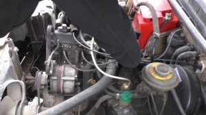 установка свечей бугаец на старенькую ауди 80 и стеснительное  удивление людей