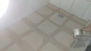 Уникальный инструмент для затирки швов керамической плитки. Затирка 80 м² в час. УЛИТКА /FAST techn