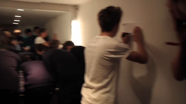 One Direction drawing each other! ☆★