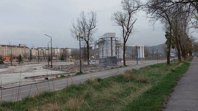 Южные ворота?Новый парк. КЫРГЫЗСТАН смотреть онлайн