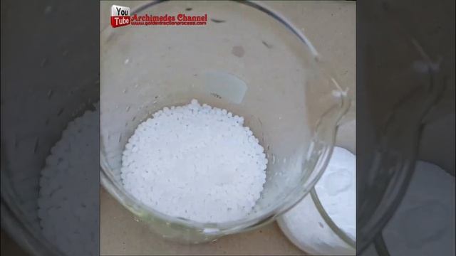 Turning E WASTE into GOLD extracting gold from electronic microchips смотреть онлайн