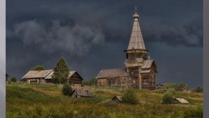 Дождик осенний по крышам стучится