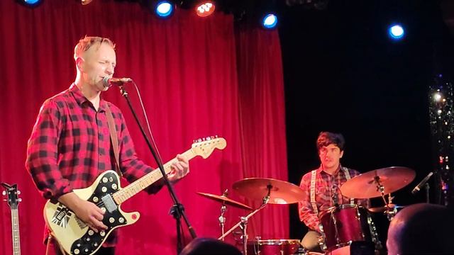 Билли Новик - Русское поле экспериментов (06.11.2022, 16 тонн) смотреть онлайн