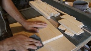 Как сделать прочную табуретку. Часть 4