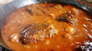 Рулька в казане в томатном соке