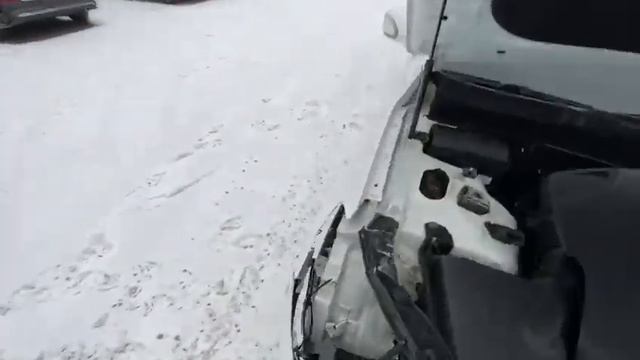 Kia Quoris; 3.8 AT; 2018 г. Белый смотреть онлайн