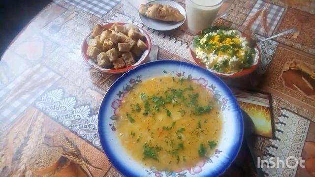 Готую смачний сніданок, обід і знову сніданок # бо наобідалася так, що і вечеряти не схотілось# смотреть онлайн