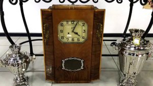 Старинные настенные часы ОЧЗ с боем и маятником