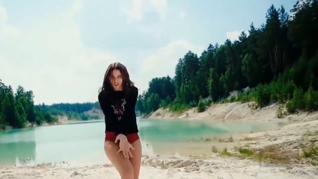 НРАВИТСЯ МНЕ с тобой?ПЕСНЯ БОМБА?ПОЗИТИВ?POSITIVE?BOMB SONG?BAND ODESSA (1) смотреть онлайн