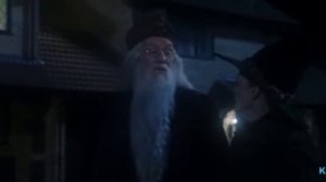 Переозвучка Гарри Поттера 1 часть (1 админ) АХАХАХАХ