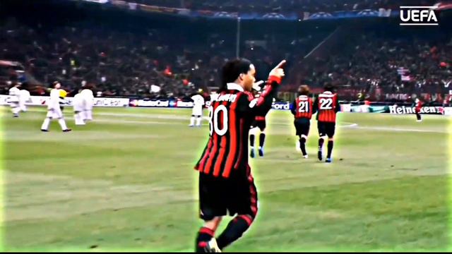 Ronaldo Neymar Ronaldinho vs legends (Ronaldo-Messi-Cruyff-pele-maradona-ronaldinho-neymar-salah) смотреть онлайн