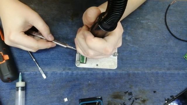 Sony SRS-XB33, разборка и замена гнезда type-c. смотреть онлайн