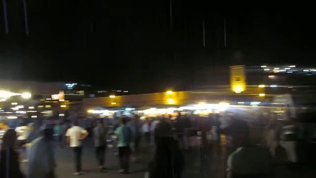 Площадь Джемаа-эль-Фна, Марракеш. смотреть онлайн