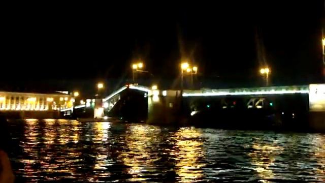 Ржач! ребята первый раз увидели разводной мост смотреть онлайн