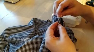 Как обработать низ рукава с отворотом.