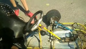 КАРТИНГ С МОТОРОМ ОТ МУРАВЬЯ ВАЛИТ БОКОМ