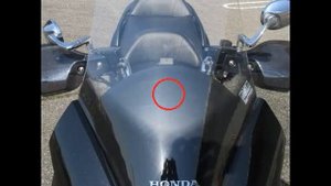 Установка зуммеров сигналов поворотов на Хонда Сильвер Винг 600ГТ . Honda silver Wing 600GT .