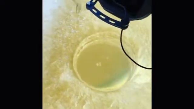 Myla in action! #icefishing #huntfishmb #lakewinnipeg смотреть онлайн