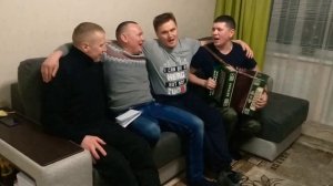 Игра на Гармошке! Ой калина, ой малина!!!