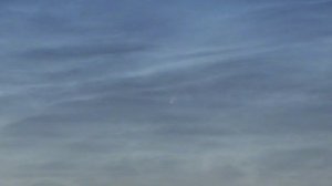 Комета C2020 F3 (NEOWISE) в серебристых облаках 9.07.2020 г.