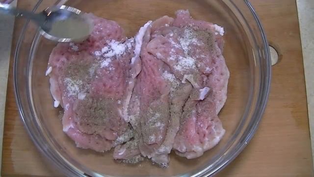 Отбивные из свинины в кляре.  Вкусные домашние отбивные.